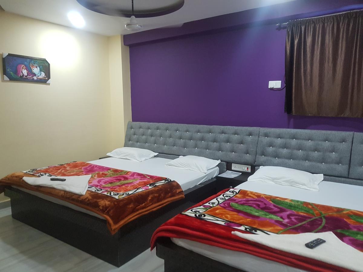Hotel Grand Palace Gajá Kültér fotó
